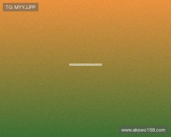 《低俗小说》：黑色幽默的狂欢，非线性叙事的传奇